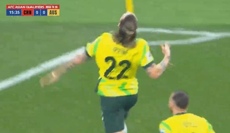 纯个人能力！杰克逊-欧文单挑国足后防破门，赛季德甲主力26场6助