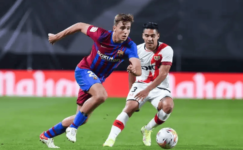 西甲巴萨对阵奥萨苏纳一场实力与战术的较量！