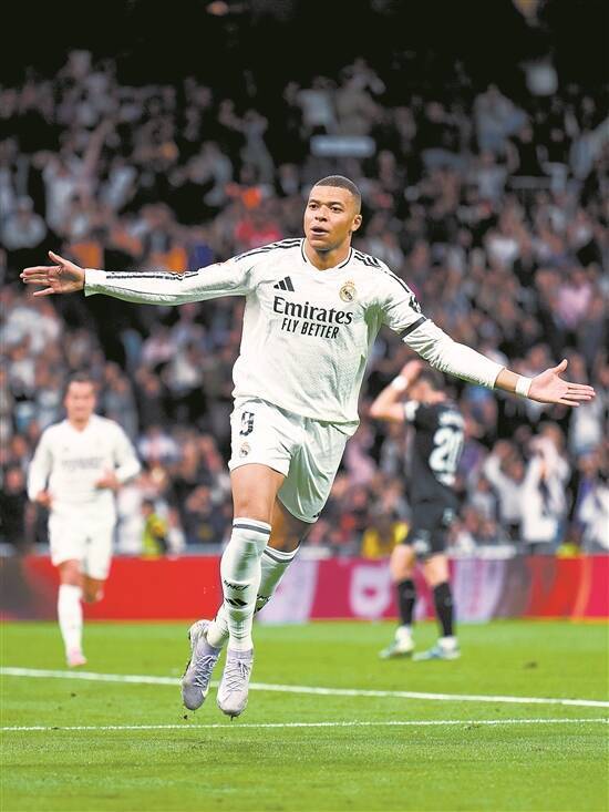 皇马保持冲击三冠王的可能