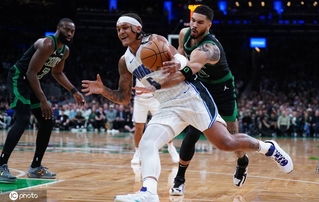 塔图姆准三双瓦格纳25分 凯尔特人4-1魔术晋级次轮